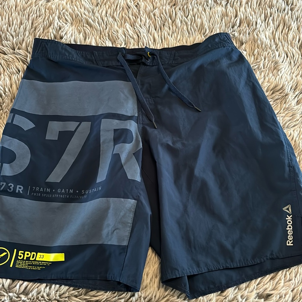 Men’s Reebok CrossFit shorts - large